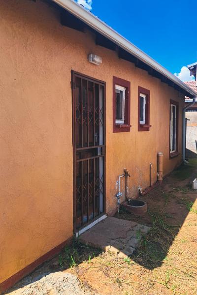 House For Rent in Windmill Park, Boksburg